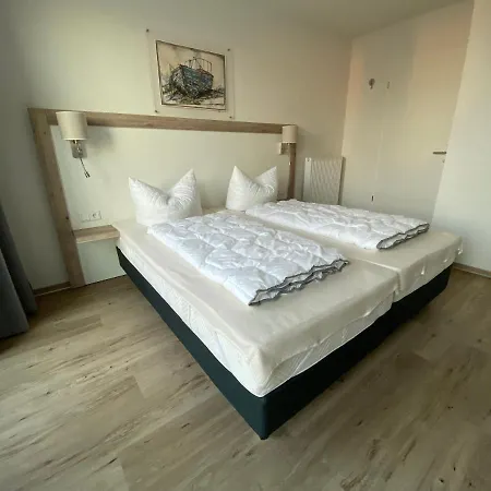 Residenz Bollwark 3 2 *